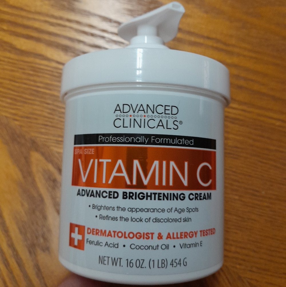 ■Vitamin C Brightening Cream NWT Size:16 oz(454G) Advanved Clinicals